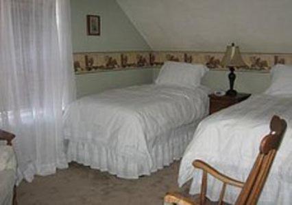 Angel House Bed And Breakfast Creemore Room photo